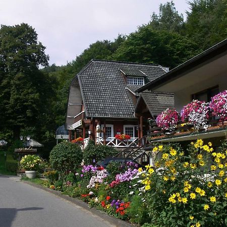 Hotel Talschenke Hurtgenwald Exterior photo
