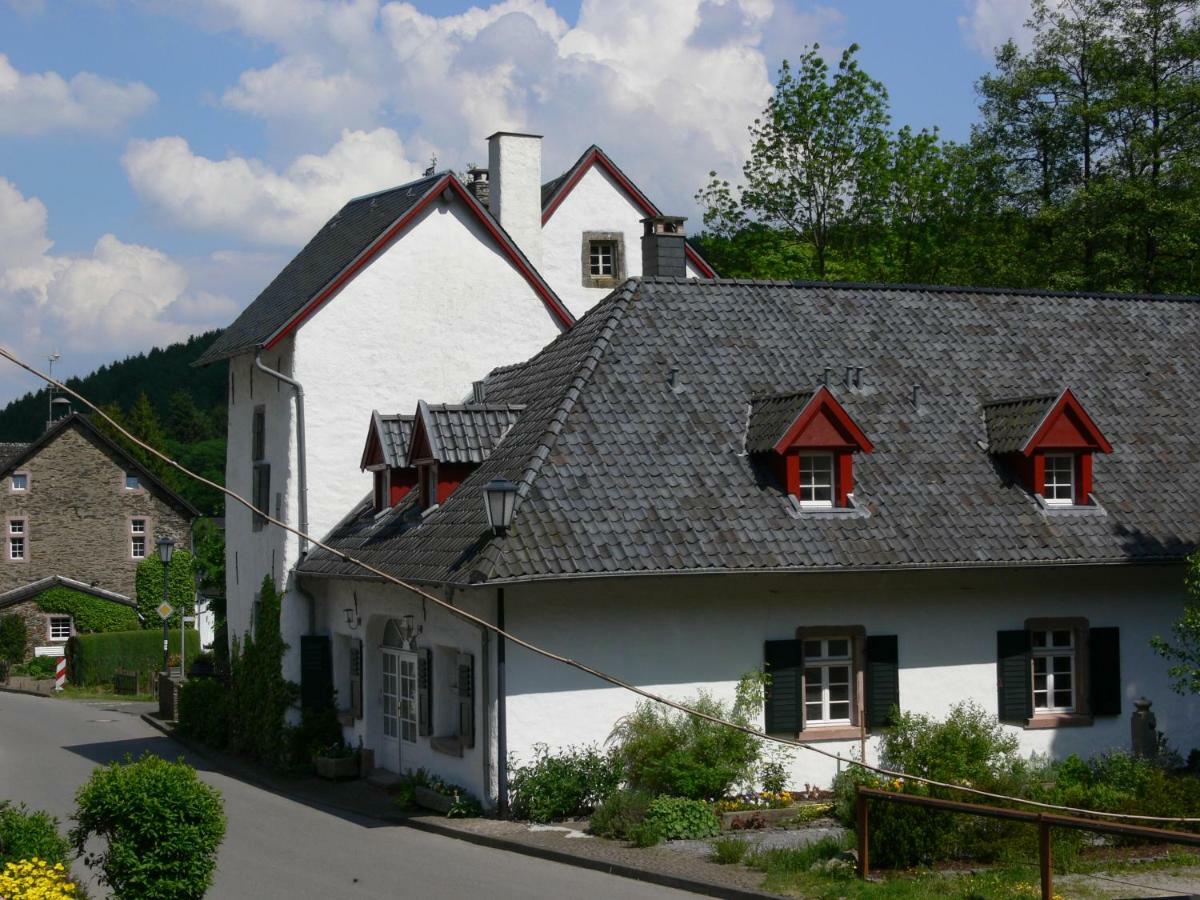 Hotel Talschenke Hurtgenwald Exterior photo